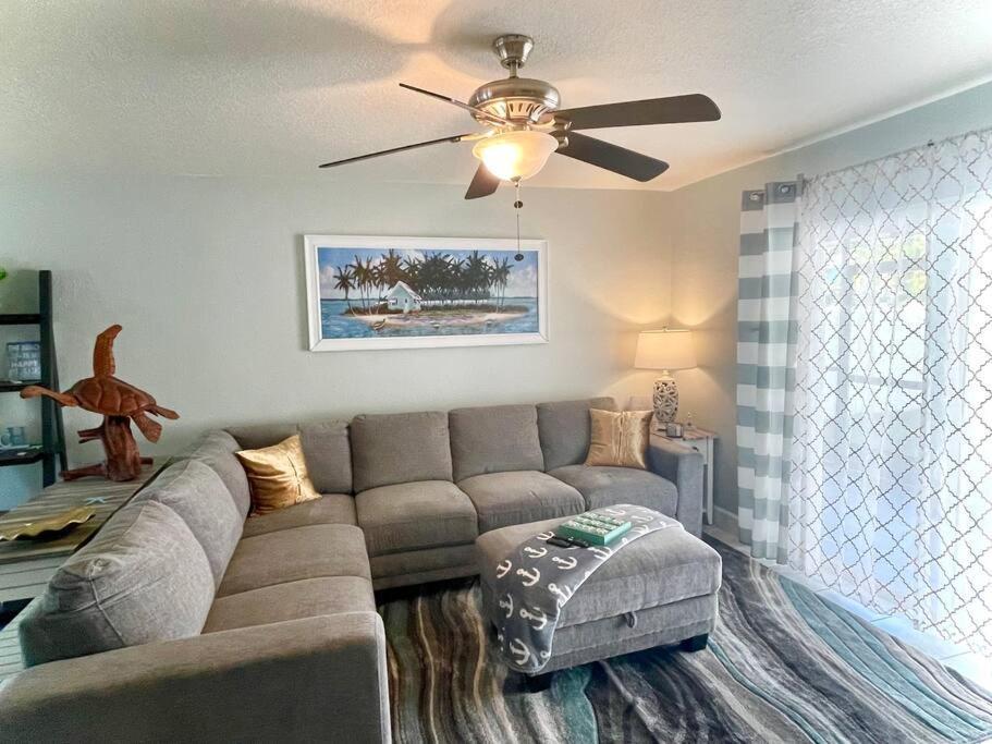 Sparkling 2Bed 1Bath Beach Home - Unit 214 Cocoa Beach Eksteriør billede